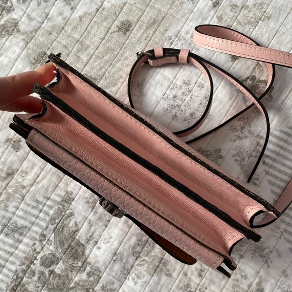 FLASH SALE pink Patricia nash crossbody - Picture 11 of 16